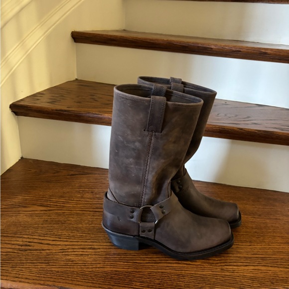 Free People Frye Harness 12R Boots 8.5 MOTO - Picture 4 of 9